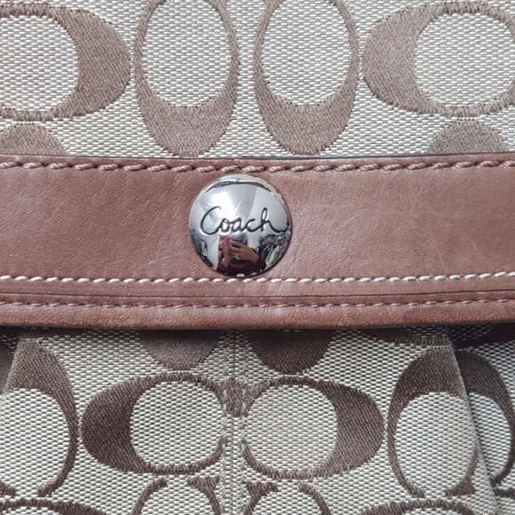 Coach purse - Picture 3 of 6
